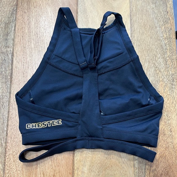 Chestee Weightlifting Sports Bra - Picture 2 of 3